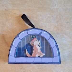 Disney Parks Pirates Of The Caribbean Jail Dog Pin NEW PBA6S6B3